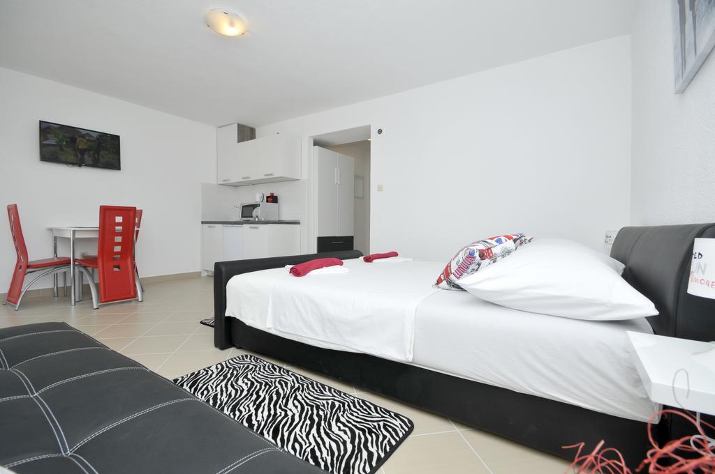 Apartmani Mijatovic Trogir Exterior foto