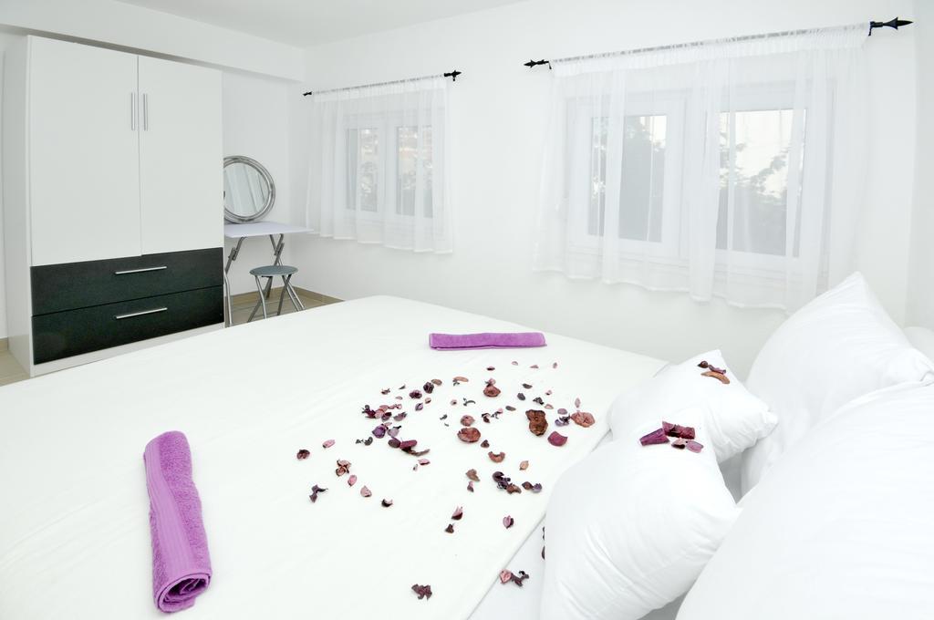 Apartmani Mijatovic Trogir Exterior foto